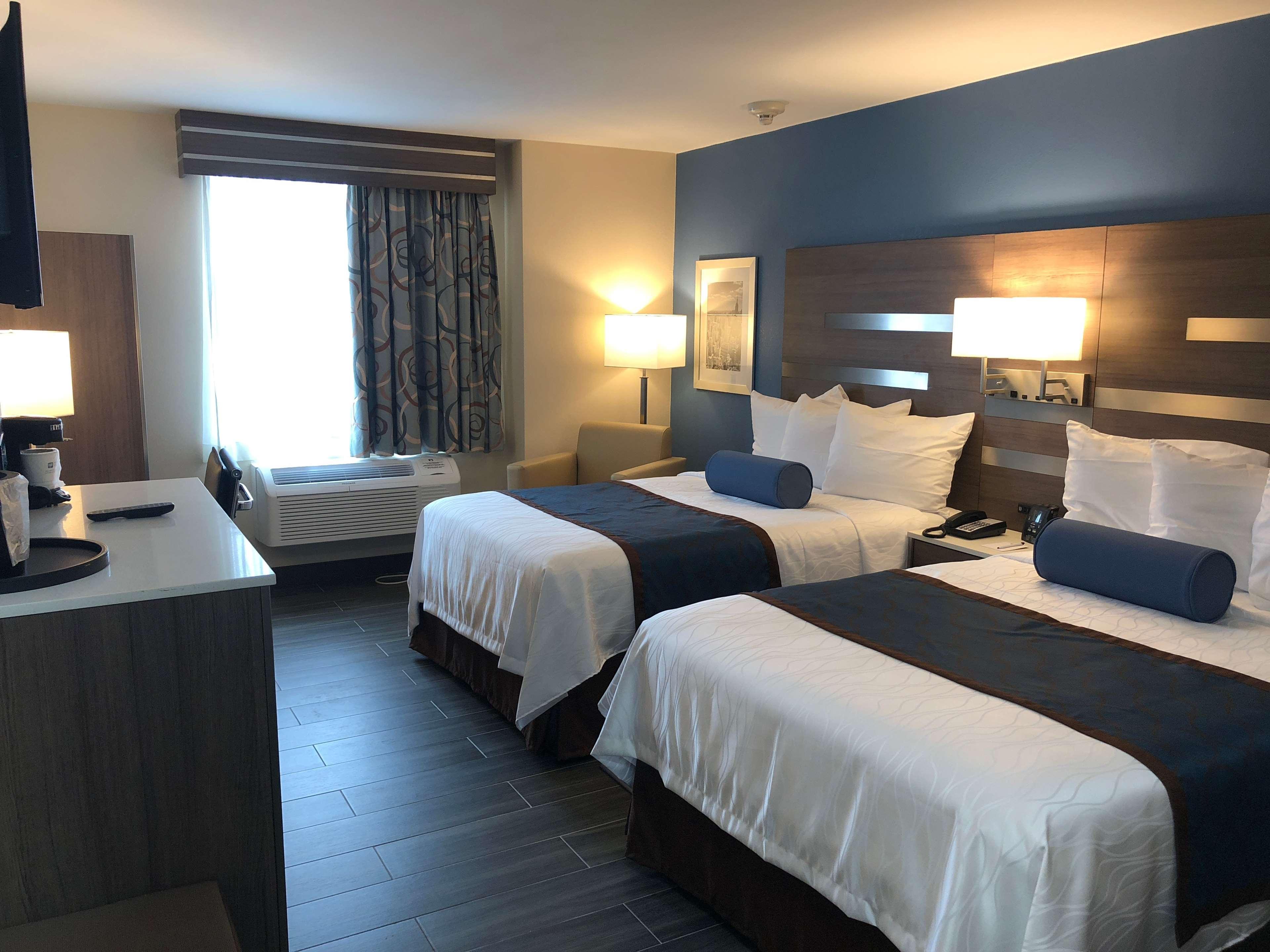 Best Western Plus Stadium Inn Nueva York Exterior foto